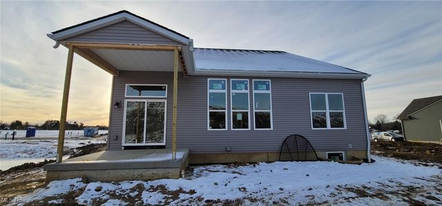 3621 Great Windsor Lane, Green, OH 44685