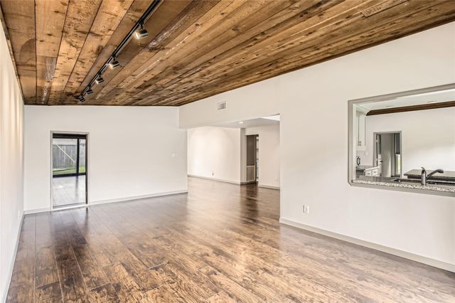 6509 Birdwood Road, Houston, TX 77074