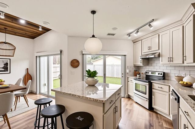 6509 Birdwood Road, Houston, TX 77074