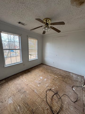 7669 MINERAL CREST CIR S, Unincorporated, TN 38125