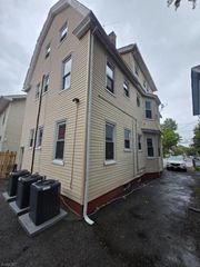 579 Stuyvesant Ave, Irvington Twp., NJ 07111