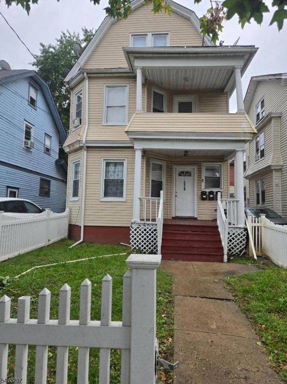 579 Stuyvesant Ave, Irvington Twp., NJ 07111 — photo 3