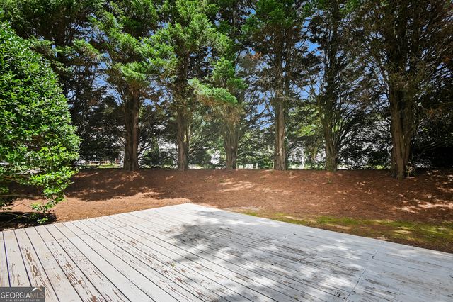 5467 Medlock Corners Drive, Peachtree Corners, GA 30092