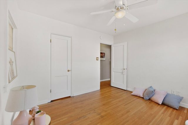 704 Tyler Road NW, Los Ranchos, NM 87107