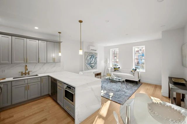 125 Beadel Street, Brooklyn, NY 11222