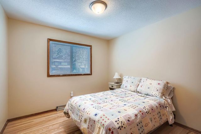 6016 79th Avenue N, Brooklyn Park, MN 55443