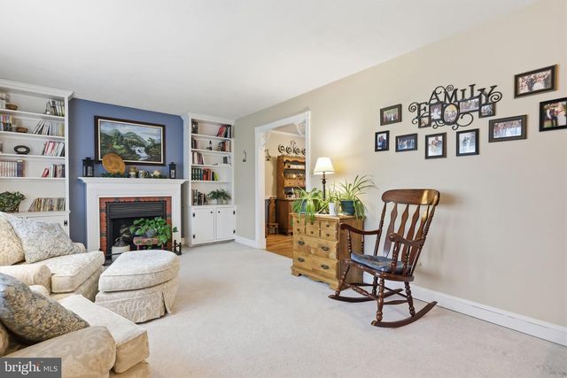 2232 SWAMP RD, Fountainville, PA 18923
