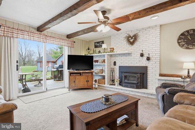 2232 SWAMP RD, Fountainville, PA 18923