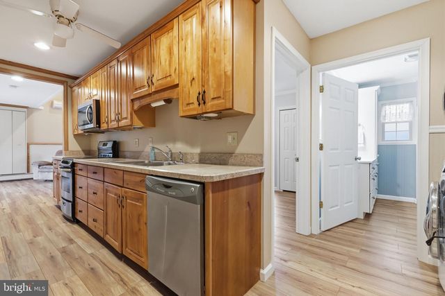 2232 SWAMP RD, Fountainville, PA 18923