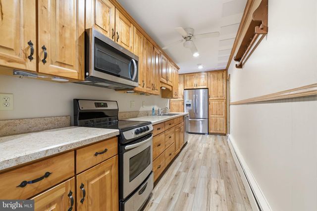 2232 SWAMP RD, Fountainville, PA 18923