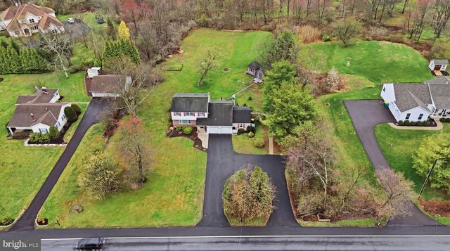 2232 SWAMP RD, Fountainville, PA 18923