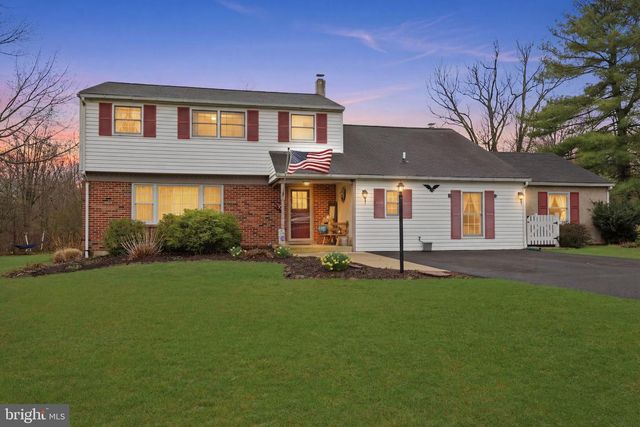 2232 SWAMP RD, Fountainville, PA 18923