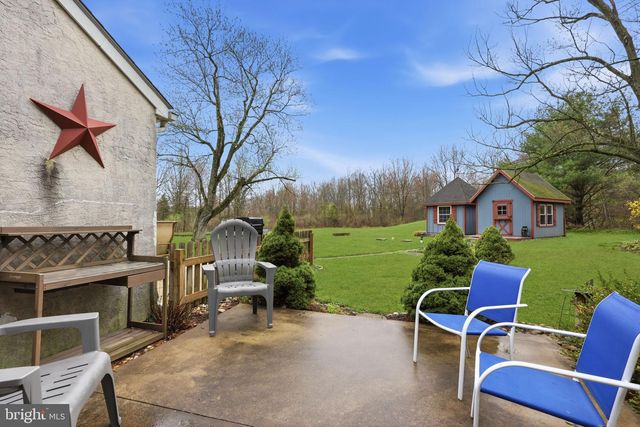 2232 SWAMP RD, Fountainville, PA 18923