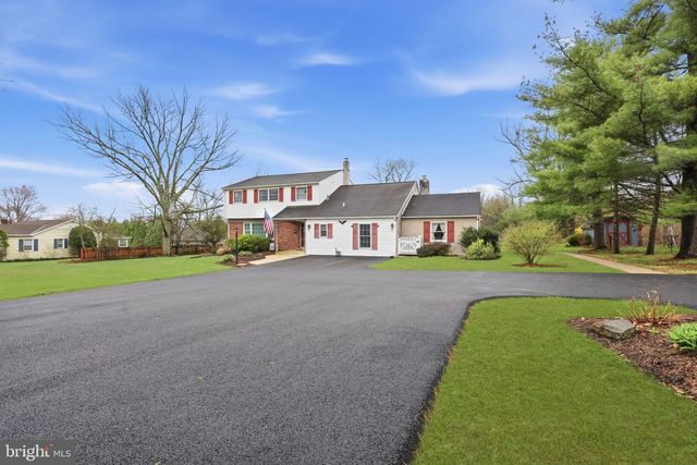 2232 SWAMP RD, Fountainville, PA 18923