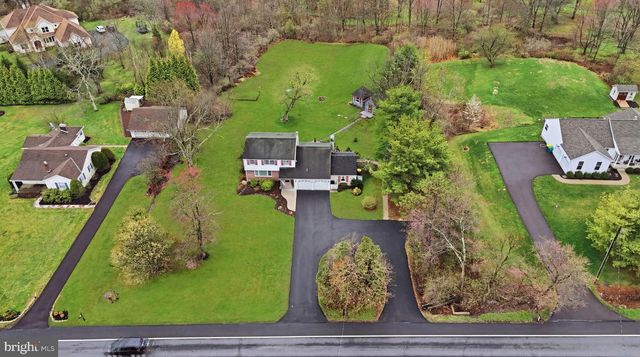 2232 SWAMP RD, Fountainville, PA 18923