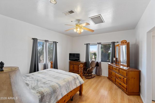 33617 W WIER Avenue, Tonopah, AZ 85354