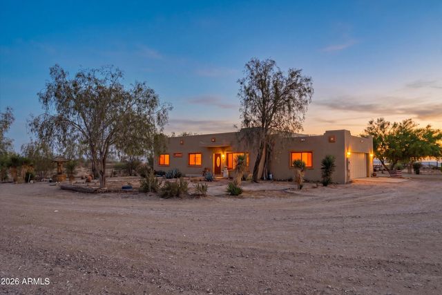 33617 W WIER Avenue, Tonopah, AZ 85354