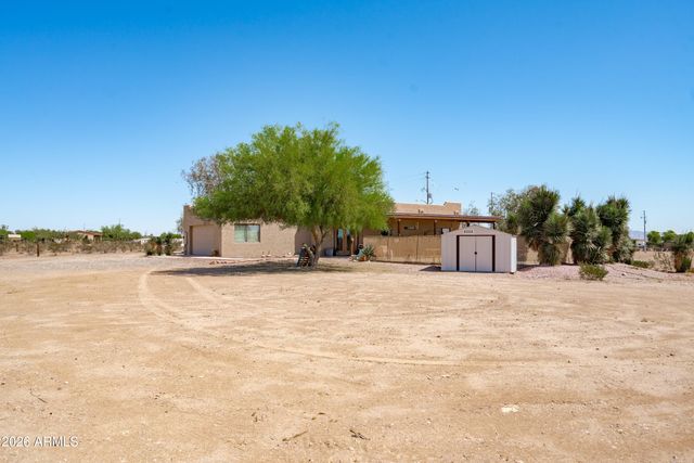 33617 W WIER Avenue, Tonopah, AZ 85354