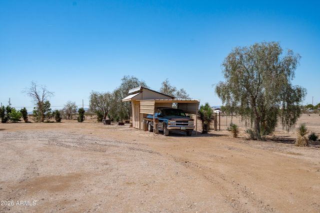 33617 W WIER Avenue, Tonopah, AZ 85354