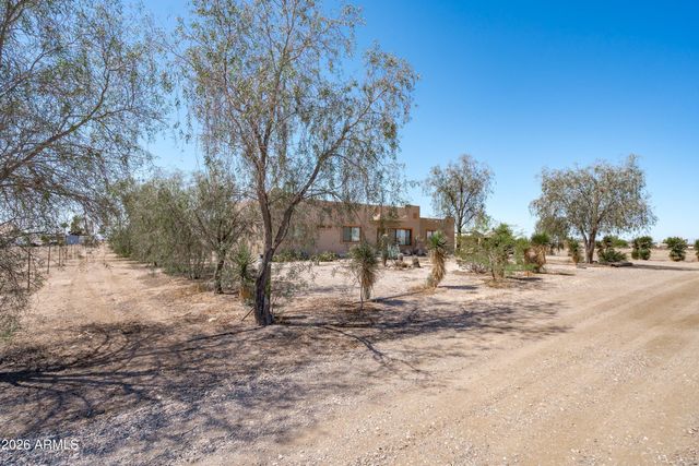 33617 W WIER Avenue, Tonopah, AZ 85354