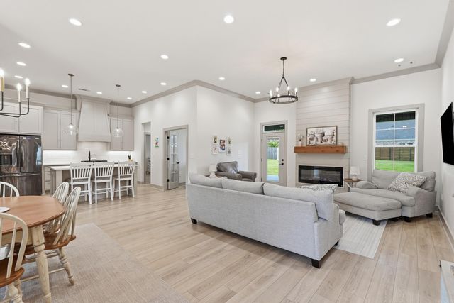 3450 Maple Springs Drive, Conway, AR 72034