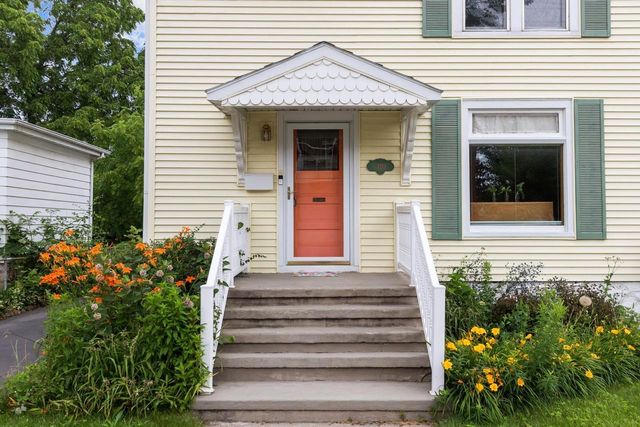 120 E COMMERCIAL STREET, Appleton, WI 54911