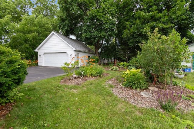 120 E COMMERCIAL STREET, Appleton, WI 54911