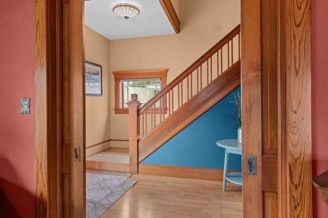 120 E COMMERCIAL STREET, Appleton, WI 54911