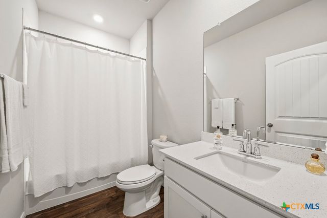 154 Solitude Drive, San Marcos, TX 78666