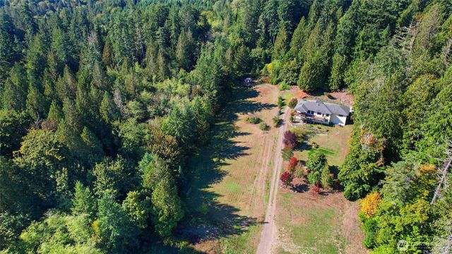 16518 34th Street Ct NW, Lakebay, WA 98349