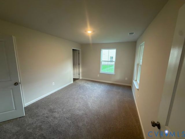 8760 Whitman Dr, Chesterfield, VA 23832
