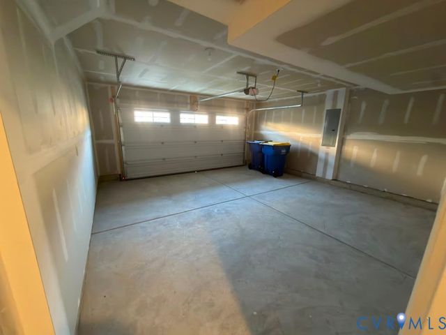 8760 Whitman Dr, Chesterfield, VA 23832