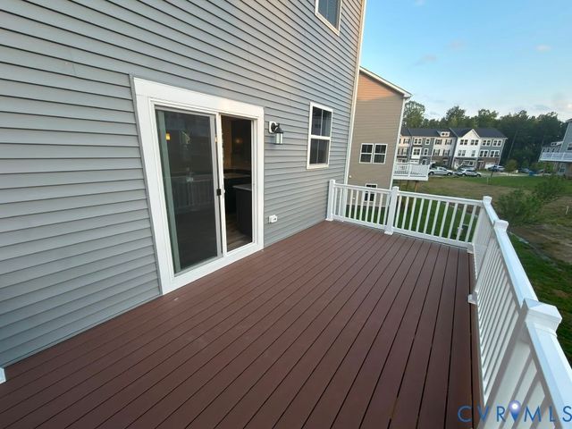 8760 Whitman Dr, Chesterfield, VA 23832