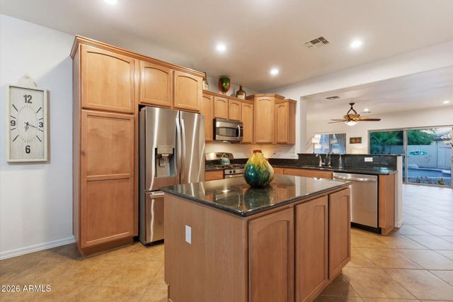 26937 N 52ND Glen, Phoenix, AZ 85083