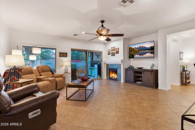 26937 N 52ND Glen, Phoenix, AZ 85083