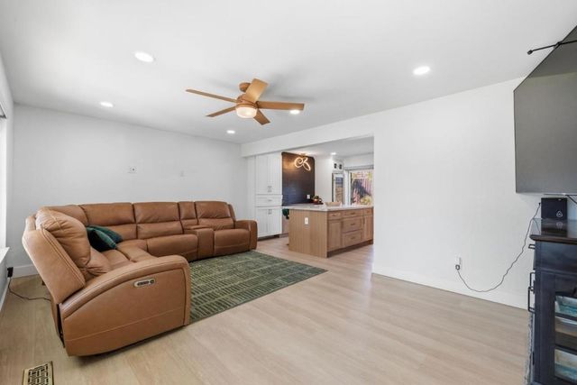 713 Carignane Drive, Gilroy, CA 95020