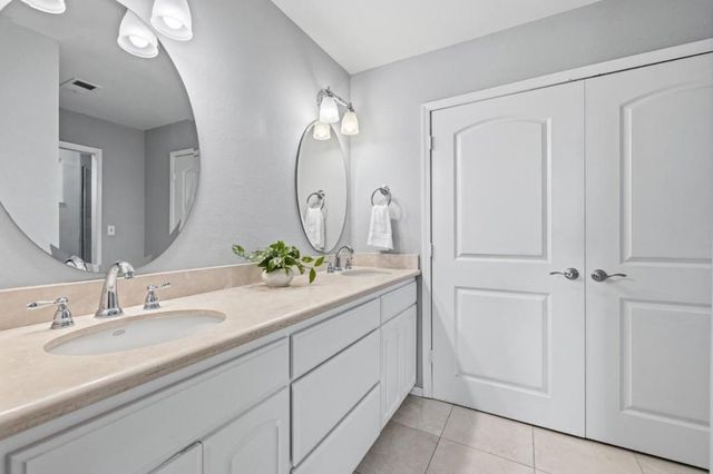 713 Carignane Drive, Gilroy, CA 95020