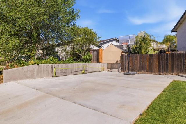 713 Carignane Drive, Gilroy, CA 95020