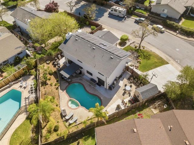 713 Carignane Drive, Gilroy, CA 95020