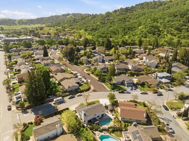 713 Carignane Drive, Gilroy, CA 95020