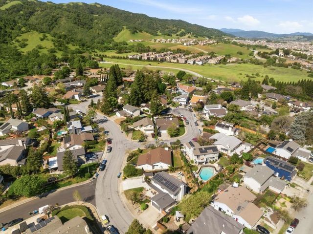 713 Carignane Drive, Gilroy, CA 95020