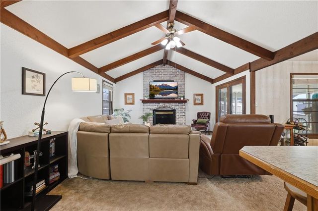 2524 S Whitney Avenue, Independence, MO 64057
