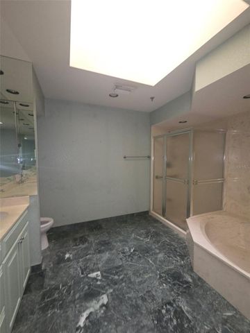 2321 HARBOUR OAKS DRIVE, Longboat Key, FL 34228