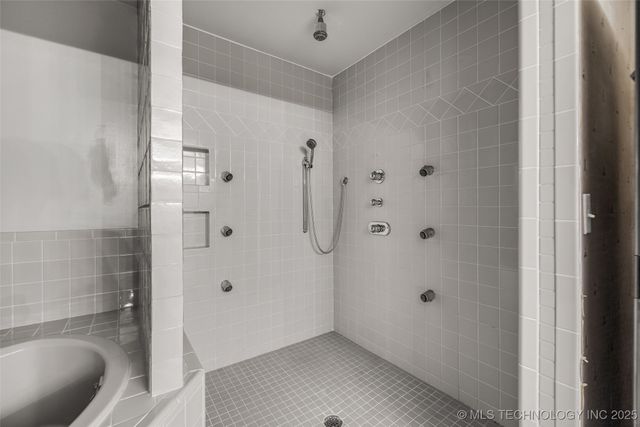 3112 Shore Drive, Grove, OK 74344