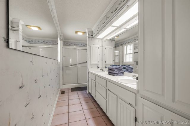 3112 Shore Drive, Grove, OK 74344