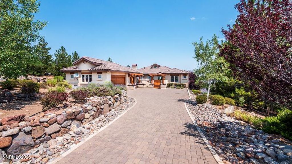 Image 30 of property listing at 10123 Indian Ridge Drive, Reno, NV 89511