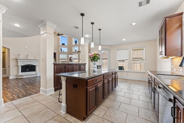 31183 Pecan Creek Drive, Brookshire, TX 77423