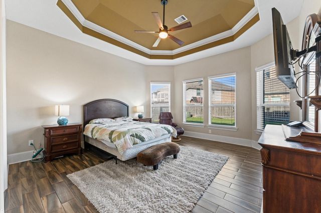 31183 Pecan Creek Drive, Brookshire, TX 77423