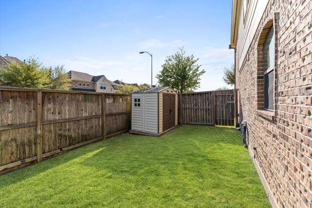 31183 Pecan Creek Drive, Brookshire, TX 77423