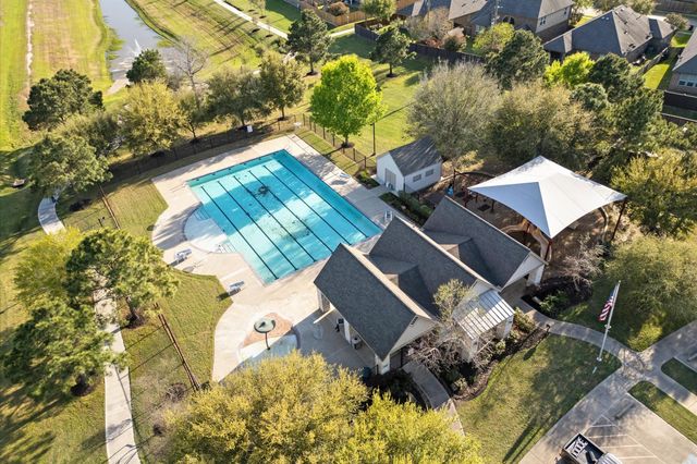 31183 Pecan Creek Drive, Brookshire, TX 77423